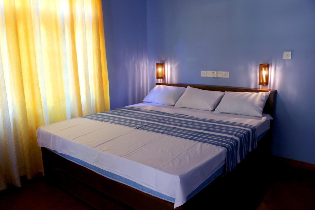 Lavish Eco Jungle Hotel Tissamaharama Buitenkant foto
